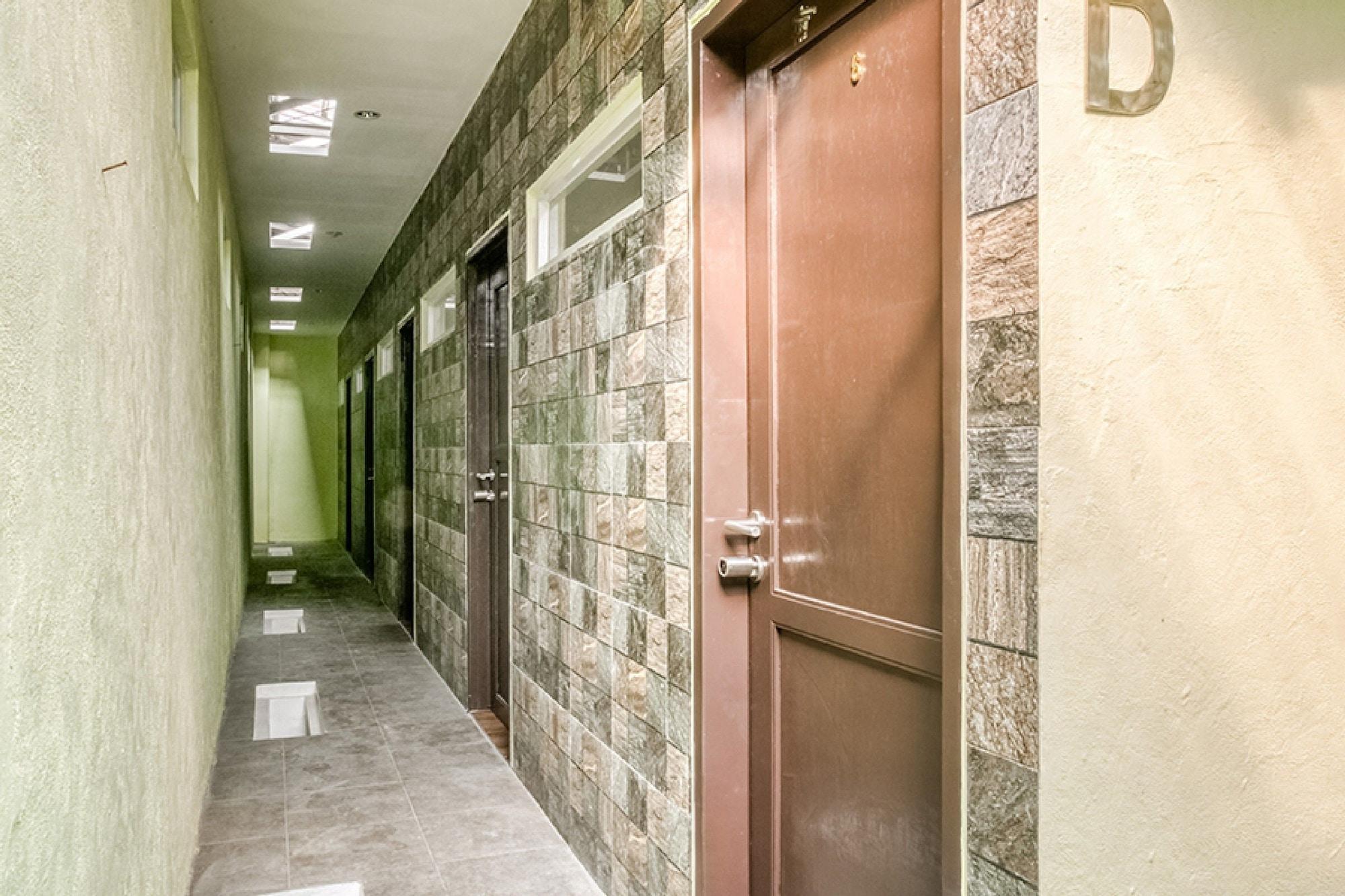 Hotel Reddoorz @ Panglima Polim 2 Jakarta Exterior foto